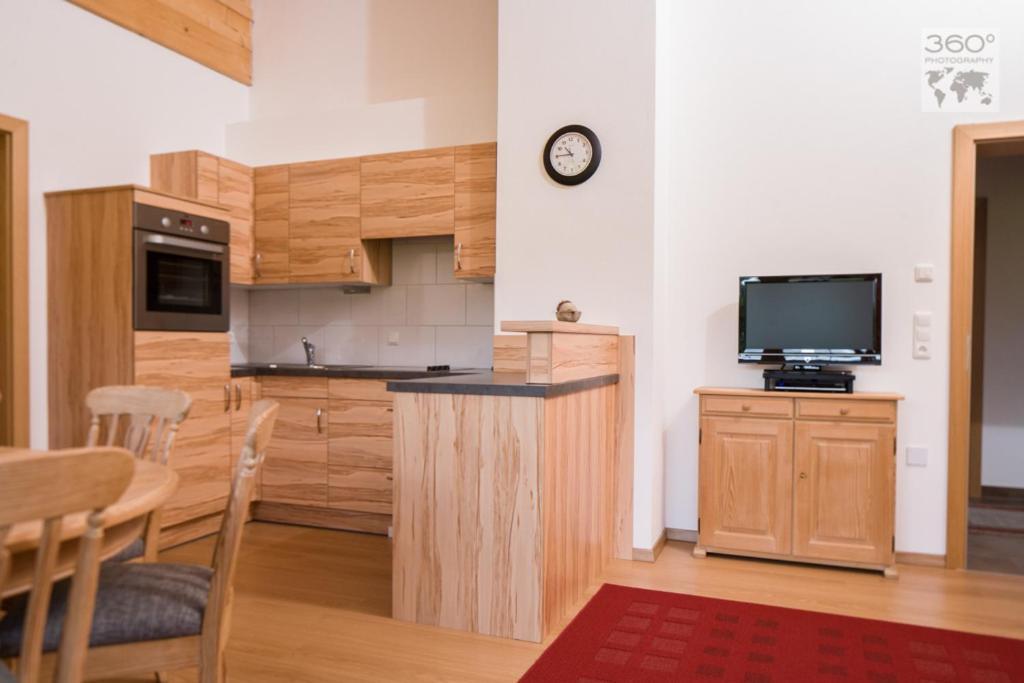 Appartement Lindner Hannes เวสเทนดอร์ฟ ภายนอก รูปภาพ